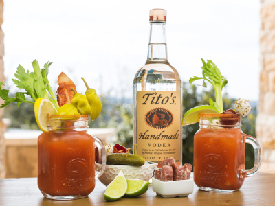 Reteta cocktail Bloody Mary – “cei 7 magnifici”: vodka si ingrediente aromate