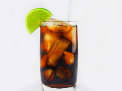 Reteta cocktail Cuba libre - independenta si rom